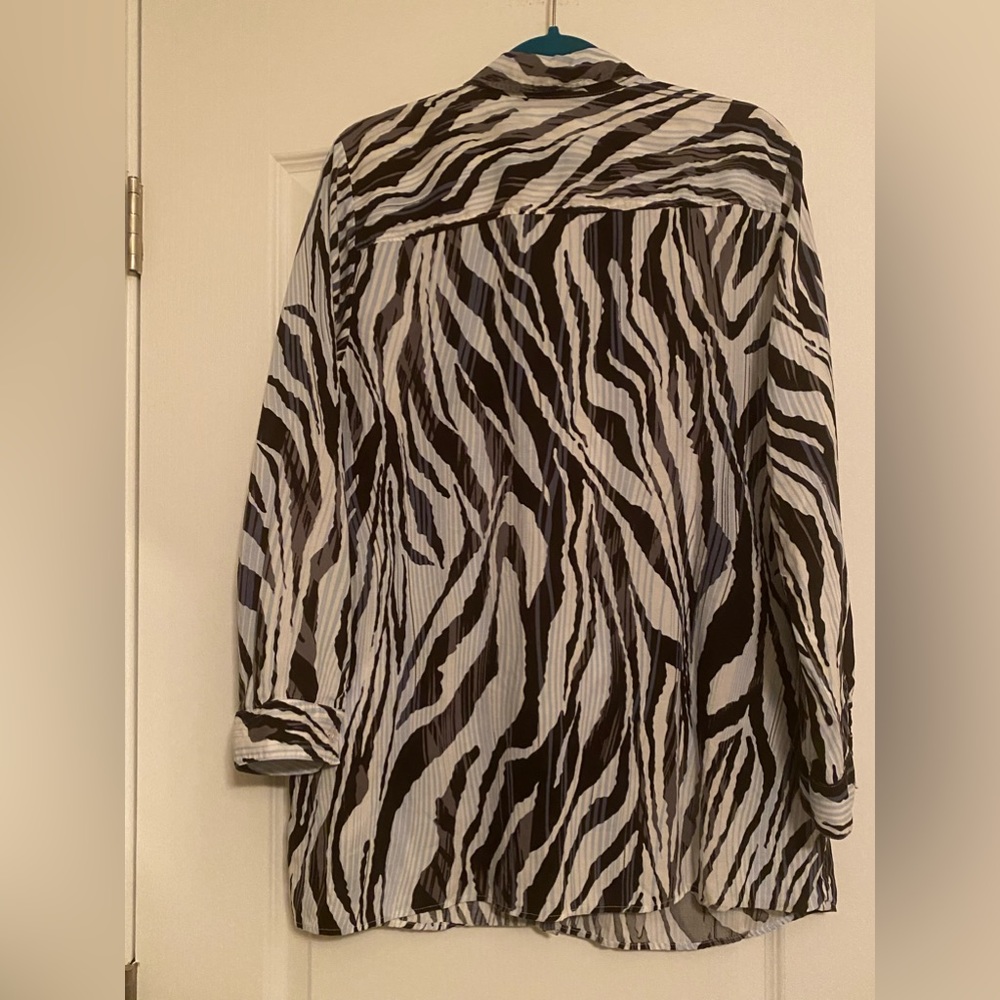 CHICOS BLOUSE LONG SLEEVE - Picture 5 of 10